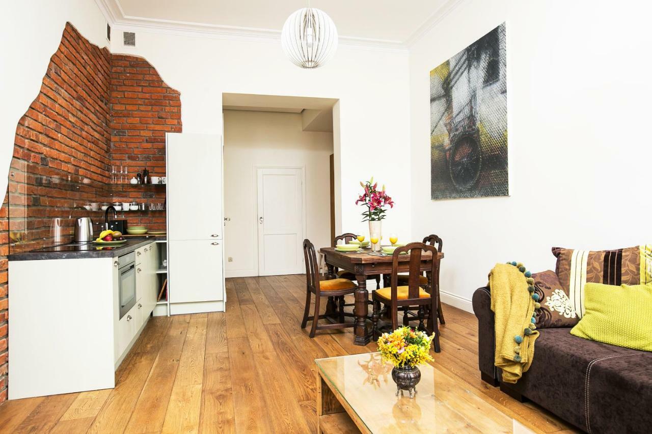 Old Town Brigue Apartment By Otium Krakow Exterior photo